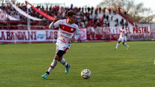 How Can UK Women's Fashion Trends Impact Personal Identity?